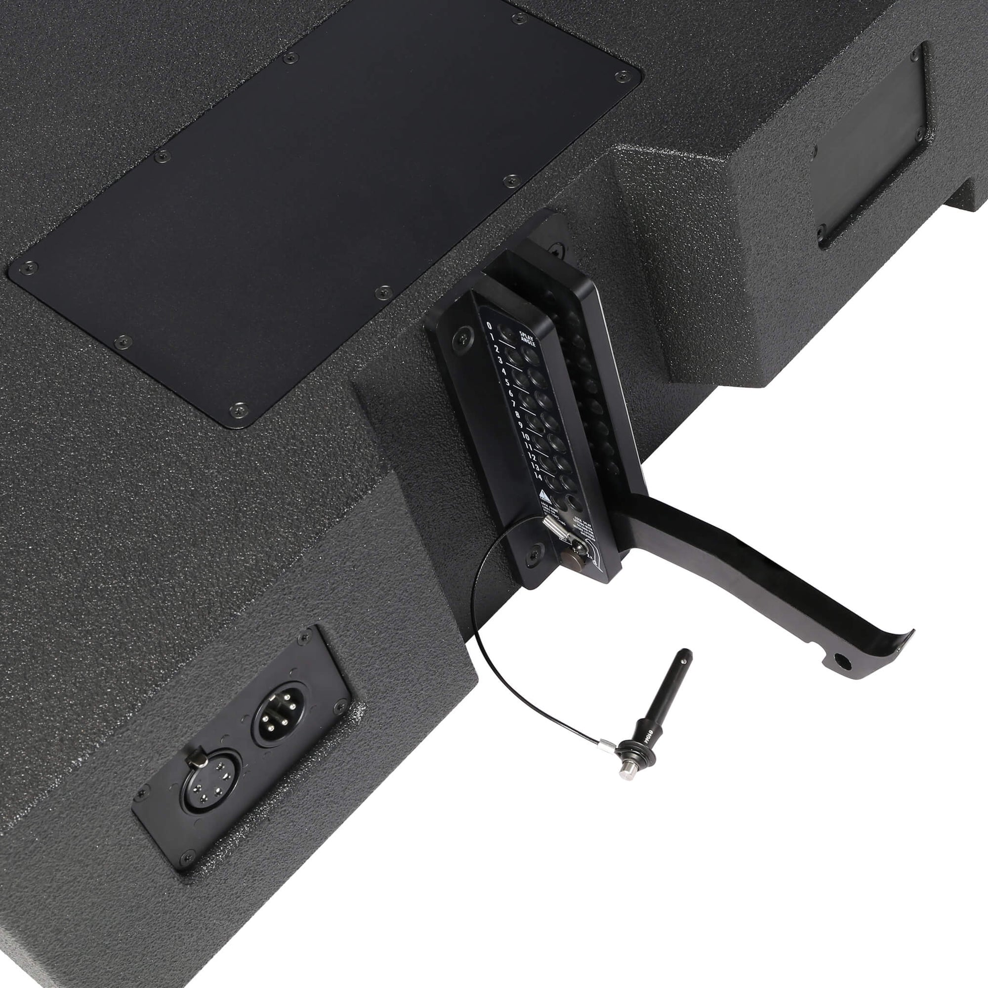 V8-V28P Compact line array, 3-way dual 10″ LF